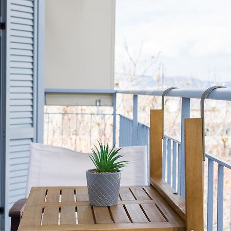 Stratum Apartment By Lobbysquare Athena Bagian luar foto
