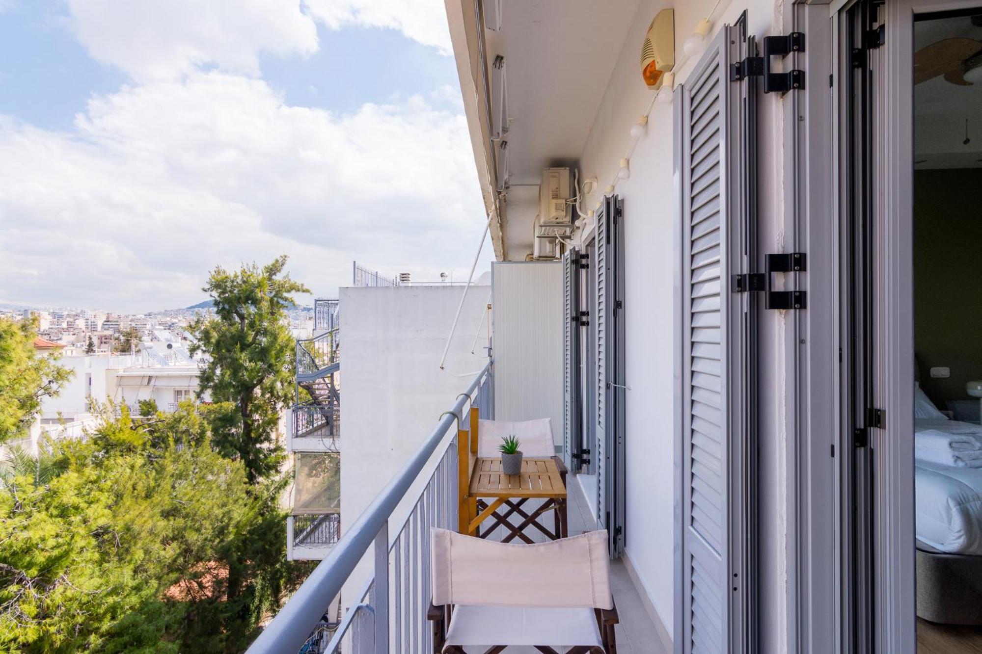 Stratum Apartment By Lobbysquare Athena Bagian luar foto