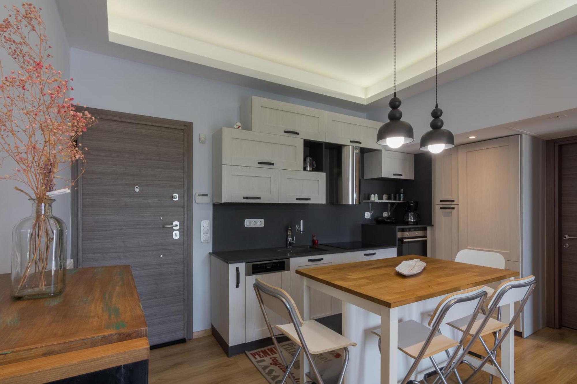 Stratum Apartment By Lobbysquare Athena Bagian luar foto